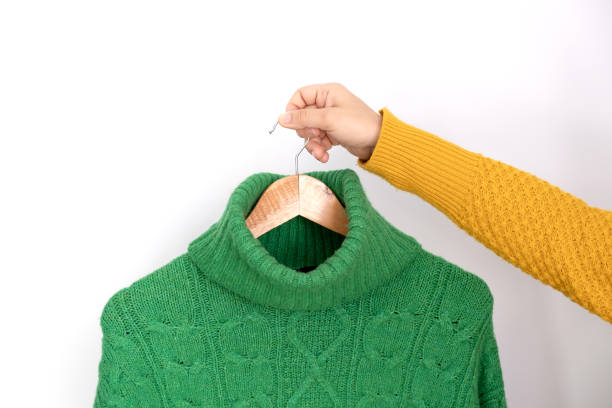 ニットが伸びない・跡がつかないハンガーの掛け方