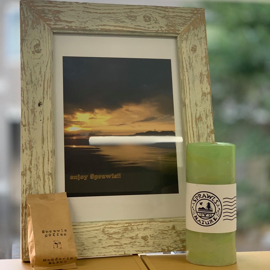 SPRAWLS Natural Candle SBC-001